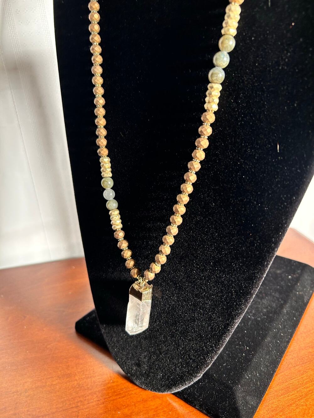 Boho Green Gemstone Crystal Pendant Necklace Wood Beads Gold Tone 28"